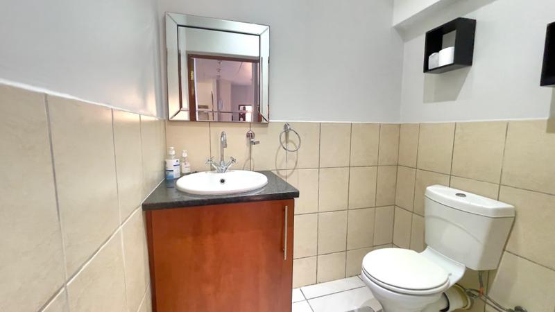 4 Bedroom Property for Sale in Broadacres Gauteng