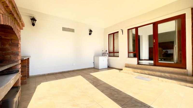 4 Bedroom Property for Sale in Broadacres Gauteng