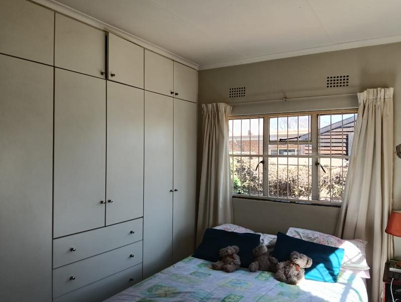 3 Bedroom Property for Sale in Witpoortjie Gauteng