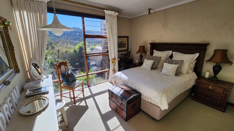 4 Bedroom Property for Sale in Glenvista Gauteng