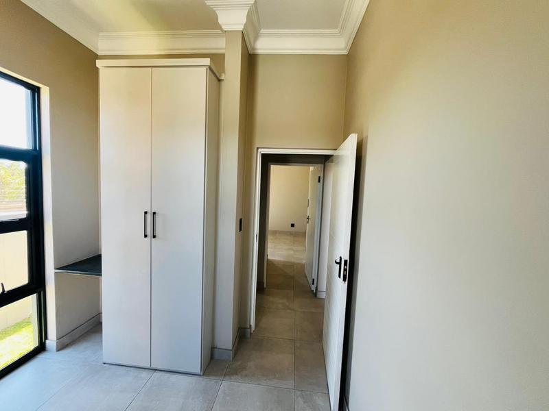 To Let 3 Bedroom Property for Rent in Ferndale Gauteng