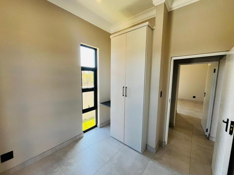 To Let 3 Bedroom Property for Rent in Ferndale Gauteng