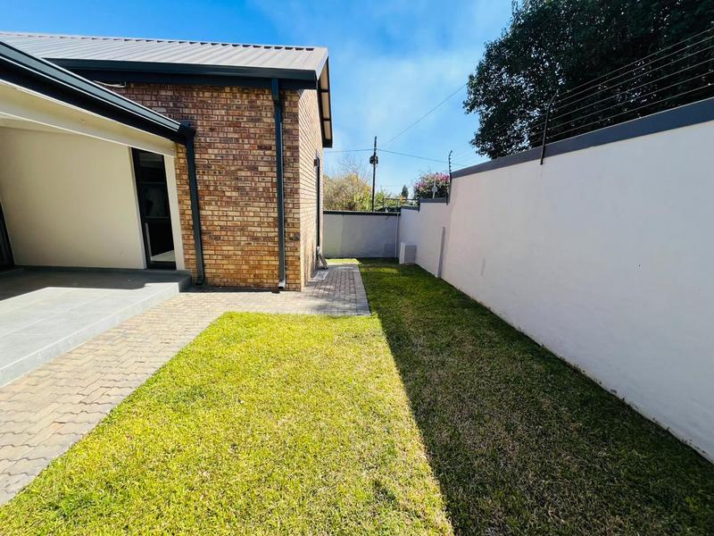 To Let 3 Bedroom Property for Rent in Ferndale Gauteng