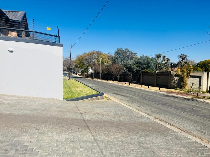 To Let 3 Bedroom Property for Rent in Ferndale Gauteng