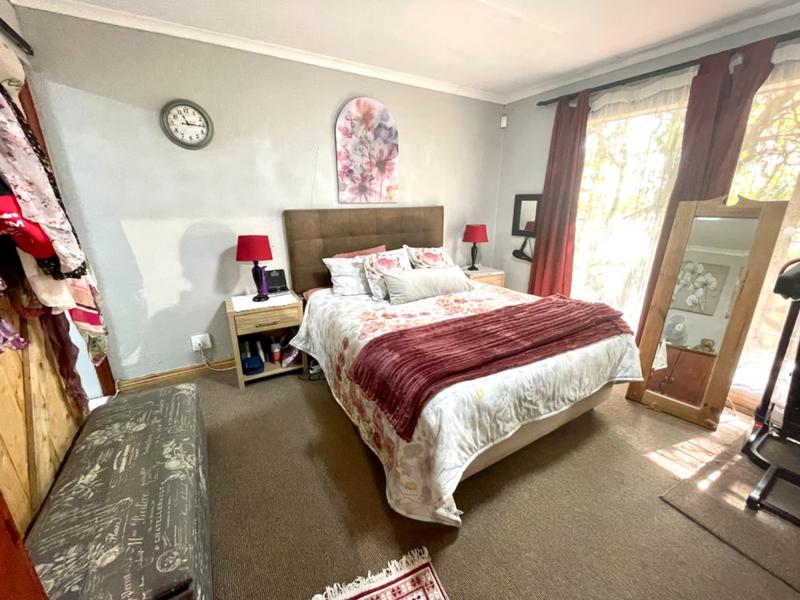 3 Bedroom Property for Sale in Noordheuwel Gauteng