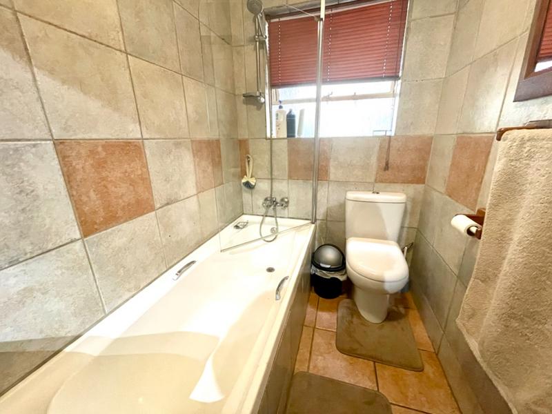 3 Bedroom Property for Sale in Noordheuwel Gauteng