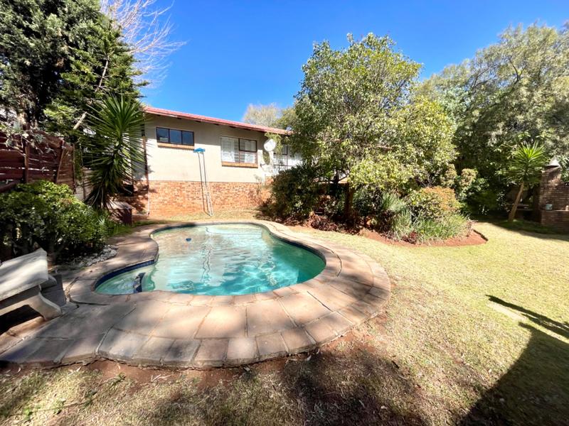 3 Bedroom Property for Sale in Noordheuwel Gauteng