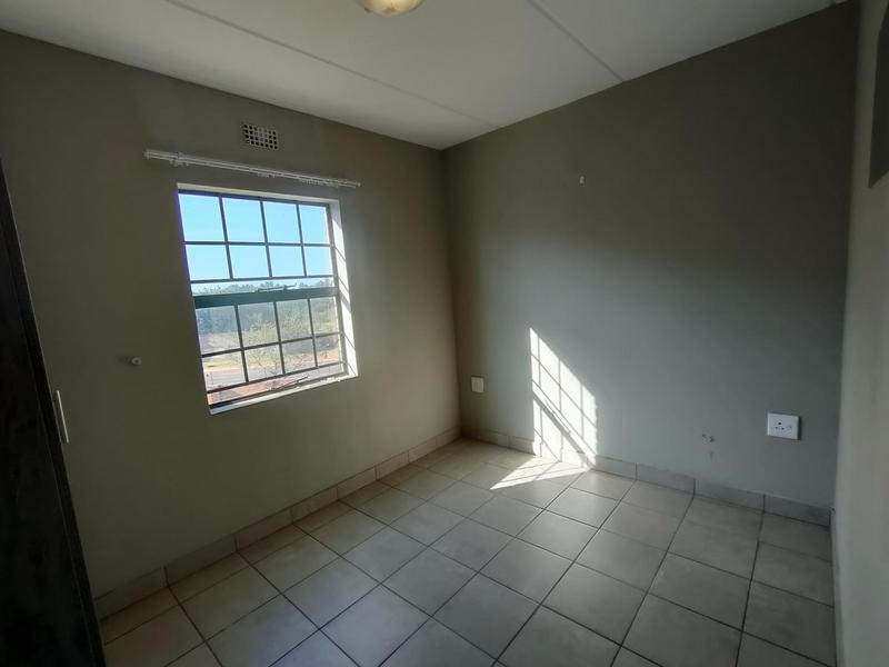 2 Bedroom Property for Sale in Montana Tuine Gauteng