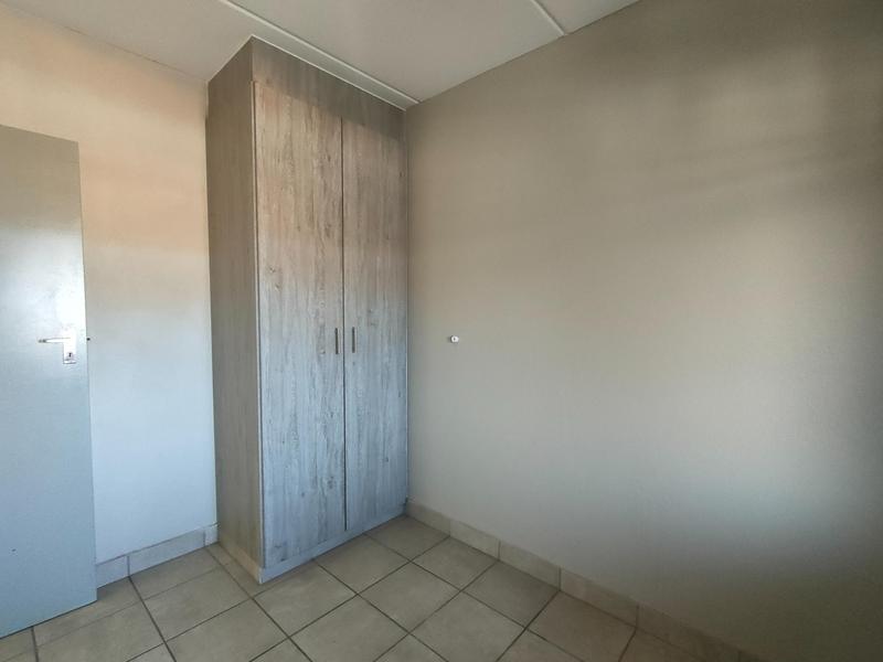 2 Bedroom Property for Sale in Montana Tuine Gauteng