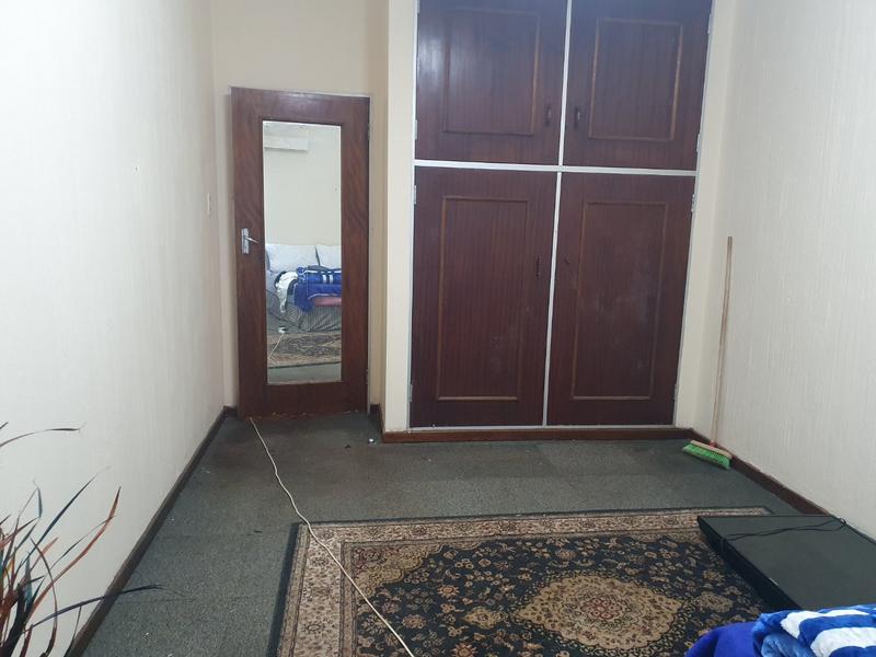 6 Bedroom Property for Sale in Observatory Gauteng