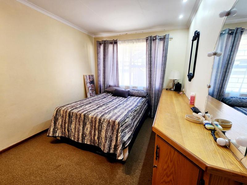 3 Bedroom Property for Sale in Vanderbijlpark SE 3 Gauteng