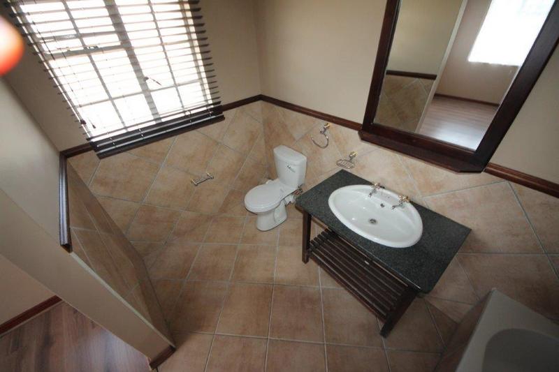 To Let 3 Bedroom Property for Rent in Farrar Park Gauteng