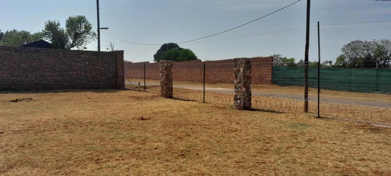 To Let 3 Bedroom Property for Rent in Raslouw Gauteng