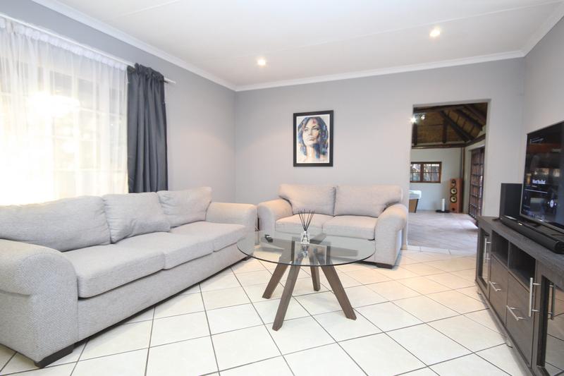 3 Bedroom Property for Sale in Thatchfield Gauteng