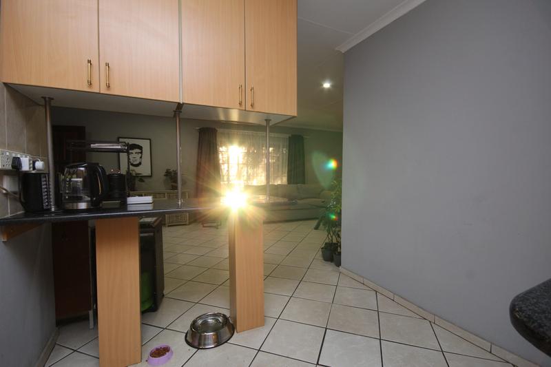 3 Bedroom Property for Sale in Thatchfield Gauteng