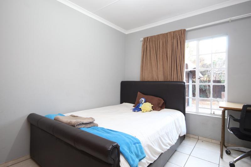 3 Bedroom Property for Sale in Thatchfield Gauteng