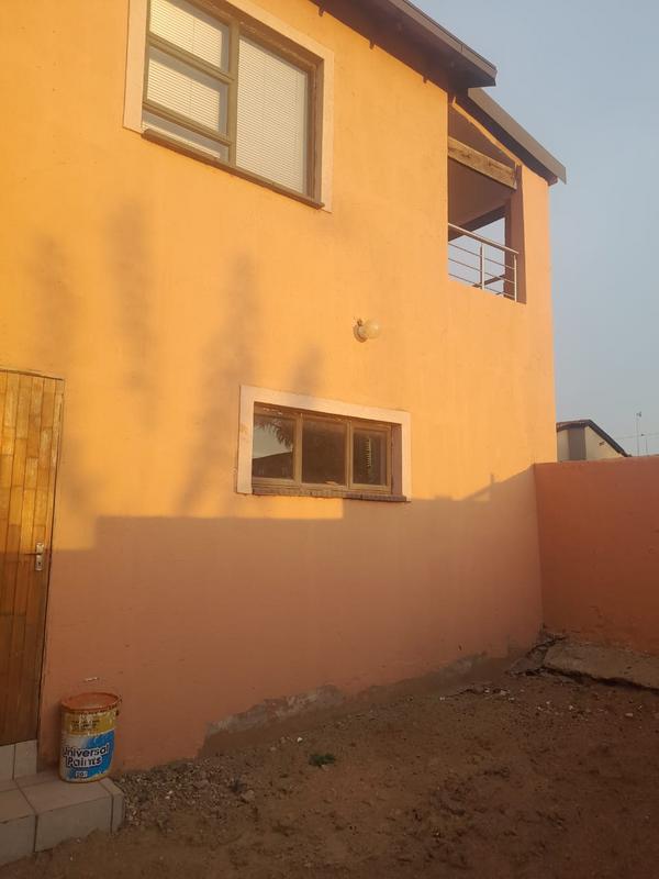 4 Bedroom Property for Sale in Olievenhoutbosch Gauteng