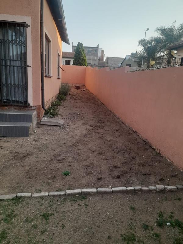 4 Bedroom Property for Sale in Olievenhoutbosch Gauteng