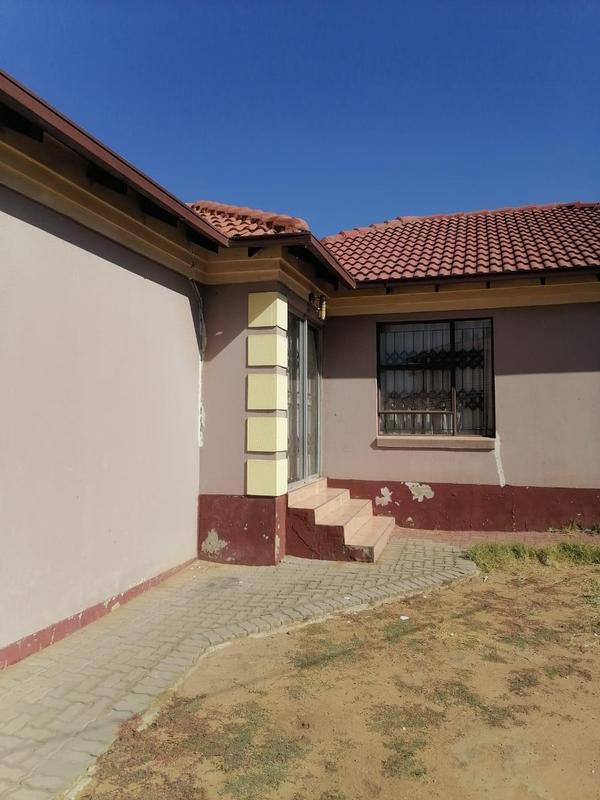 3 Bedroom Property for Sale in Olievenhoutbosch Gauteng