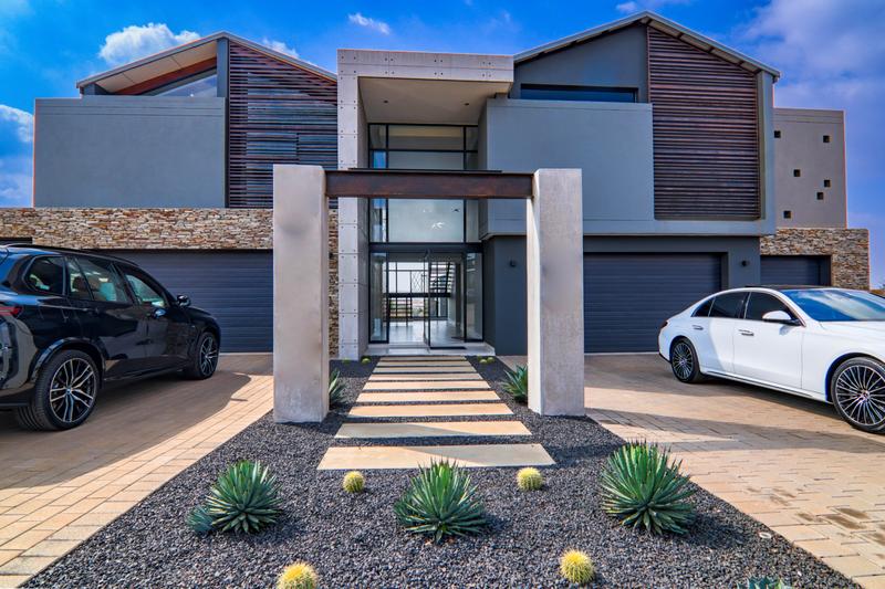 5 Bedroom Property for Sale in Midstream Ridge Gauteng