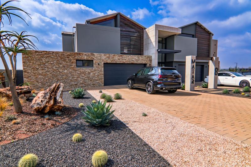 5 Bedroom Property for Sale in Midstream Ridge Gauteng