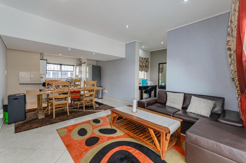 2 Bedroom Property for Sale in Morningside Gauteng