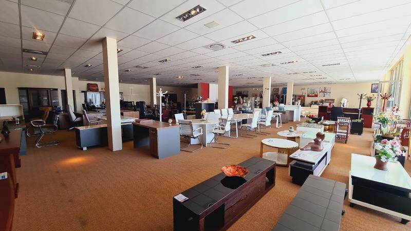 To Let commercial Property for Rent in Silver Lakes Gauteng