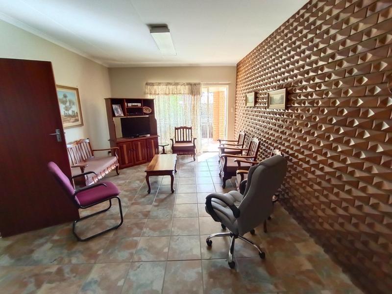 5 Bedroom Property for Sale in Wonderboom Gauteng