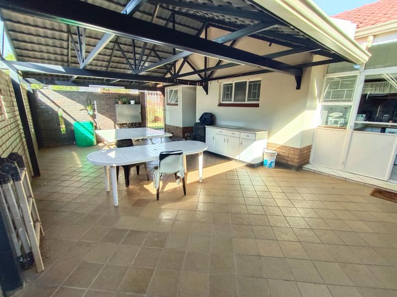 5 Bedroom Property for Sale in Wonderboom Gauteng