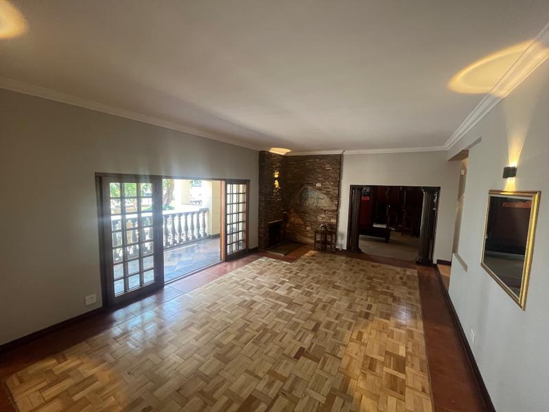 4 Bedroom Property for Sale in Waterkloof Ridge Gauteng