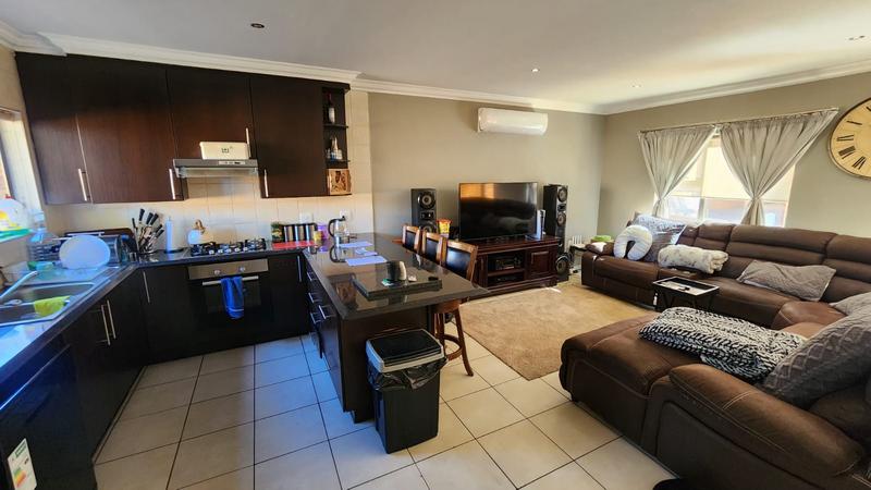 3 Bedroom Property for Sale in New Redruth Gauteng