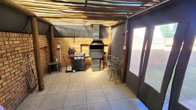 3 Bedroom Property for Sale in New Redruth Gauteng