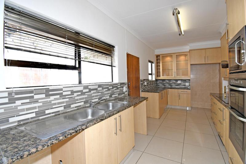 4 Bedroom Property for Sale in Morningside Gauteng