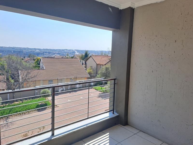 2 Bedroom Property for Sale in Barbeque Downs Gauteng