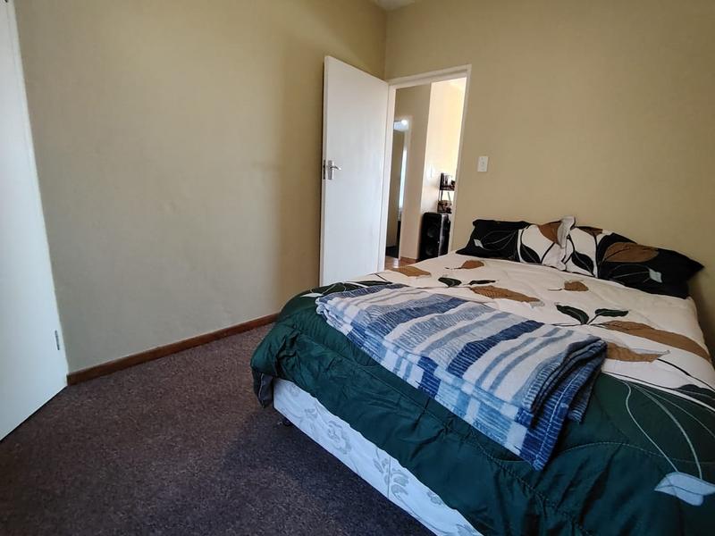 2 Bedroom Property for Sale in Zwartkop Gauteng