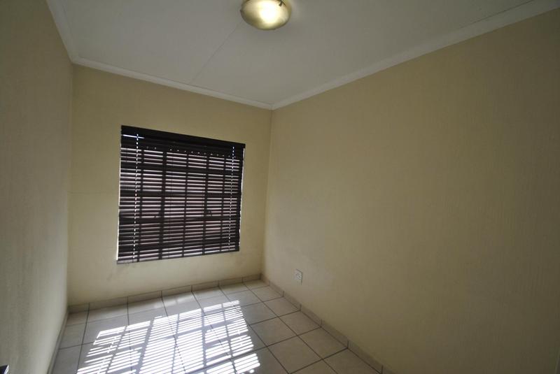 2 Bedroom Property for Sale in Winchester Hills Gauteng