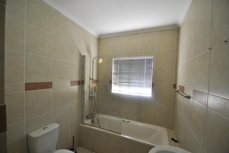 2 Bedroom Property for Sale in Winchester Hills Gauteng