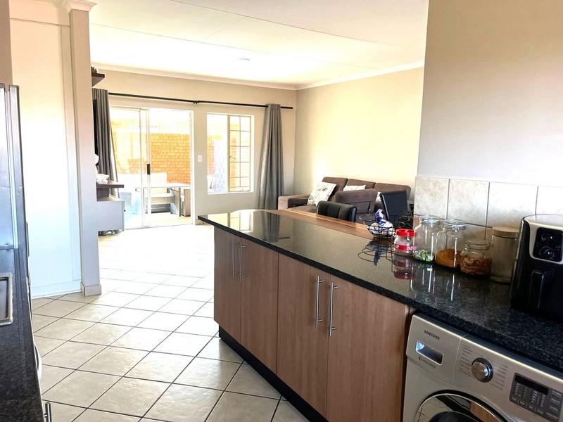 3 Bedroom Property for Sale in Sinoville Gauteng