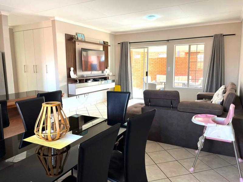 3 Bedroom Property for Sale in Sinoville Gauteng