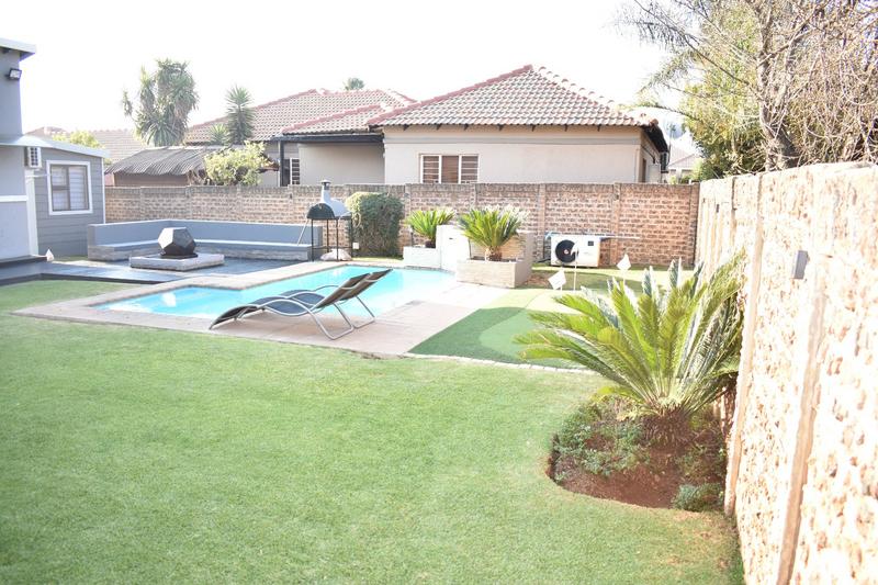 3 Bedroom Property for Sale in Parkrand Gauteng