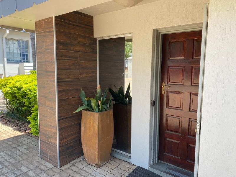 0 Bedroom Property for Sale in Nieuw Muckleneuk Gauteng