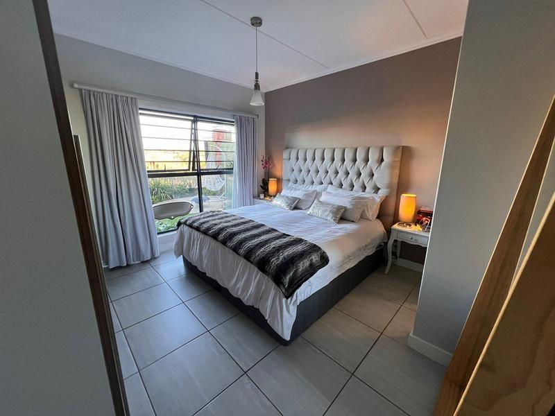 3 Bedroom Property for Sale in Waterfall Gauteng