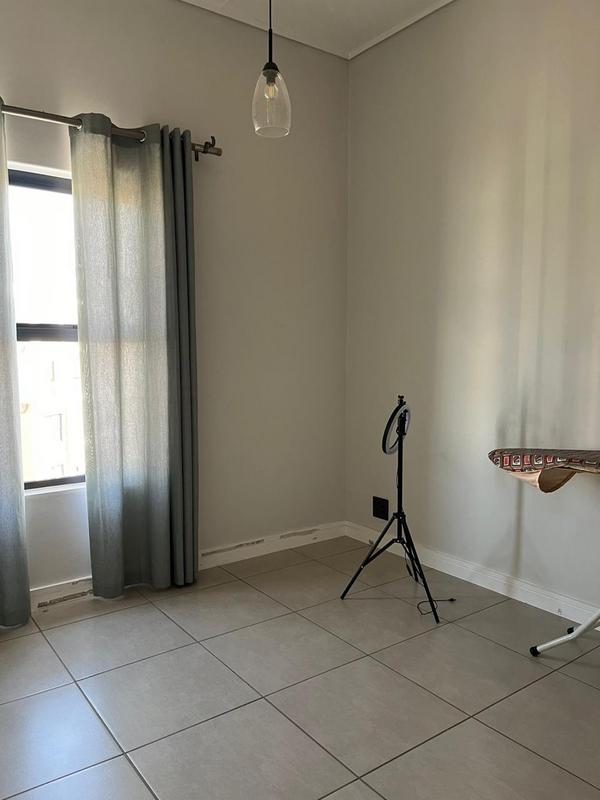 To Let 2 Bedroom Property for Rent in Modderfontein Gauteng