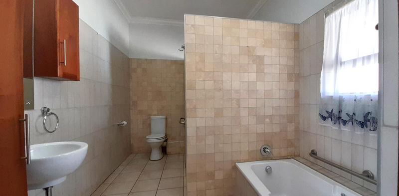 1 Bedroom Property for Sale in Retire at Midstream Gauteng