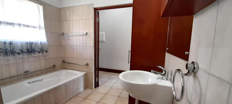 1 Bedroom Property for Sale in Retire at Midstream Gauteng