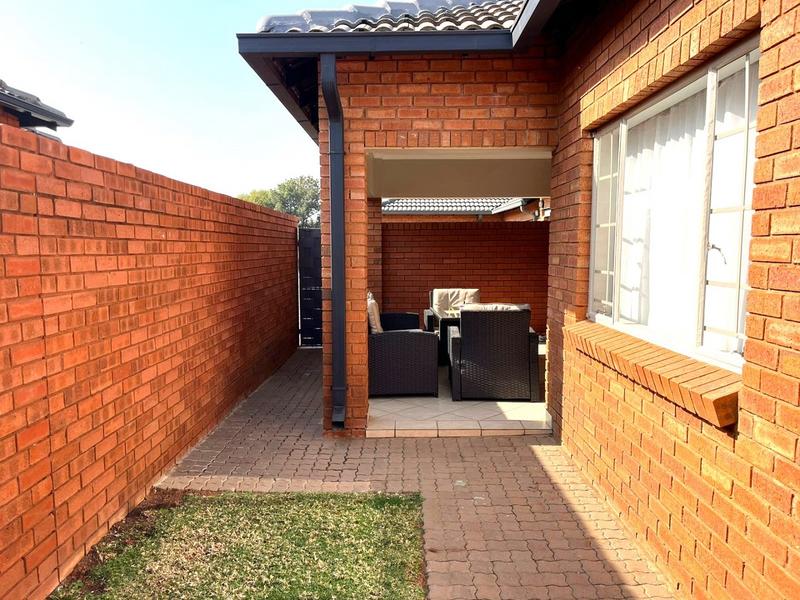 3 Bedroom Property for Sale in Kenley AH Gauteng