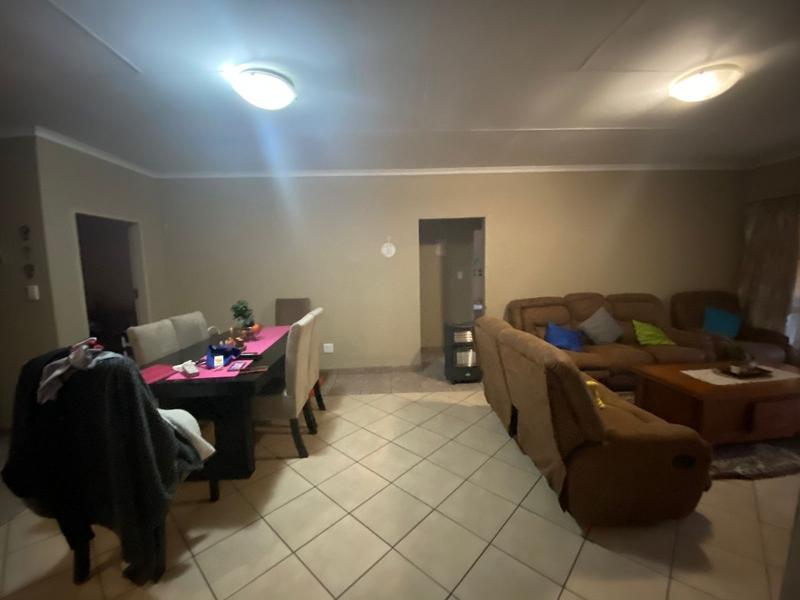 3 Bedroom Property for Sale in Montana Gauteng