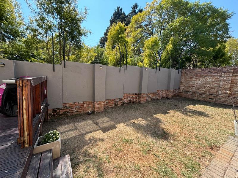 3 Bedroom Property for Sale in Honeydew Manor Gauteng