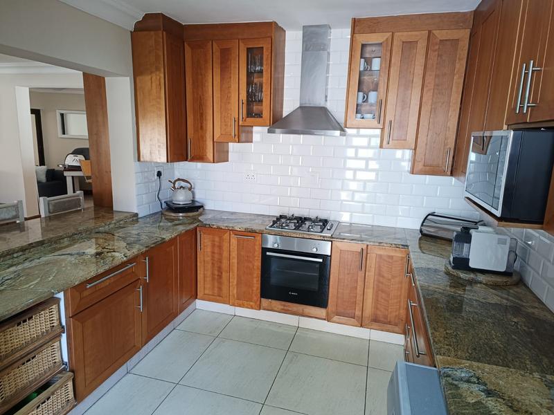 5 Bedroom Property for Sale in Misty Bay Gauteng