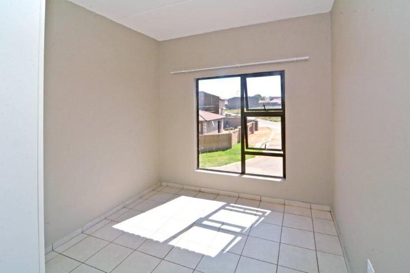 To Let 2 Bedroom Property for Rent in Chiawelo Gauteng